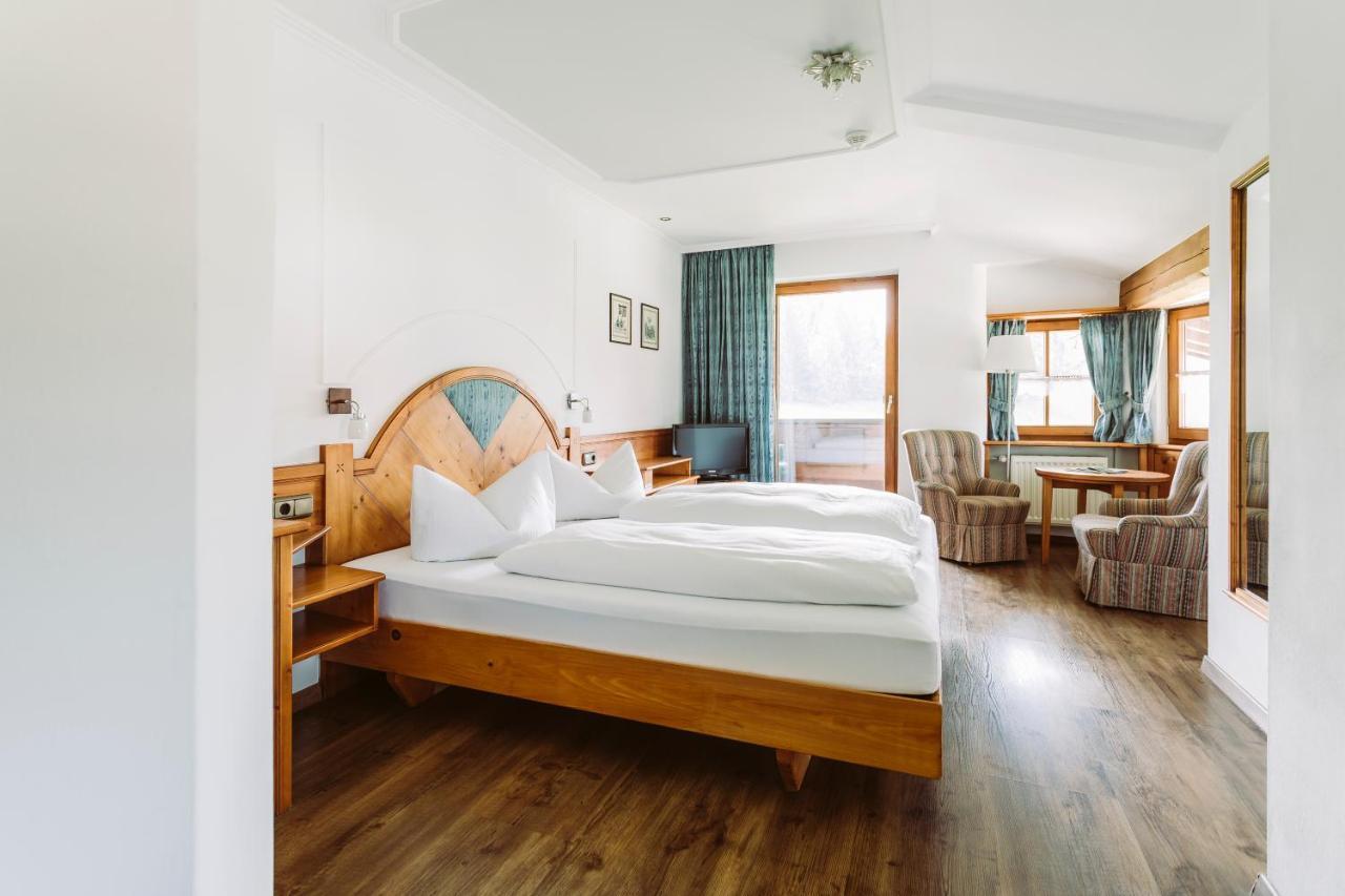 Hotel Der Baeren In Zell Eisenberg  Zewnętrze zdjęcie