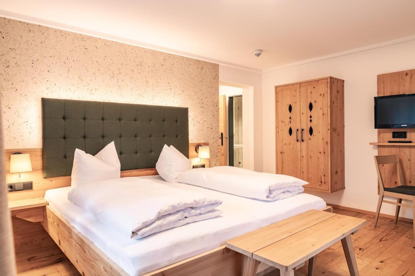 Hotel Der Baeren In Zell Eisenberg  Zewnętrze zdjęcie